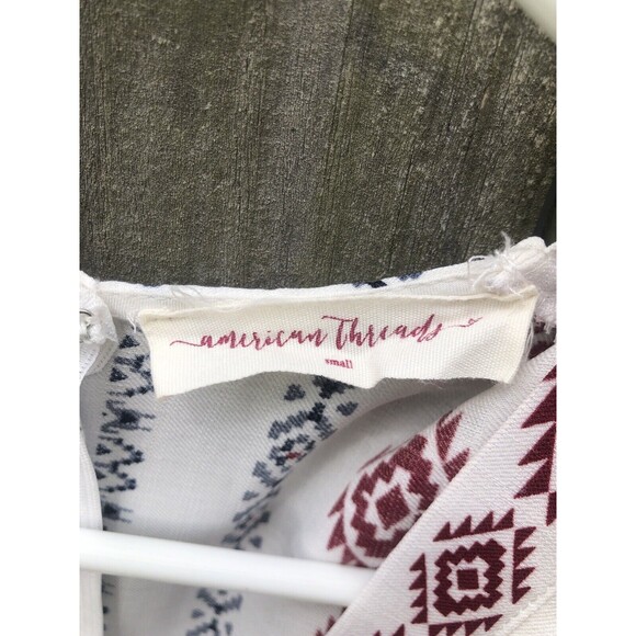 American Threads White & Maroon Aztec Long Cape Romper Size Small - Picture 8 of 13